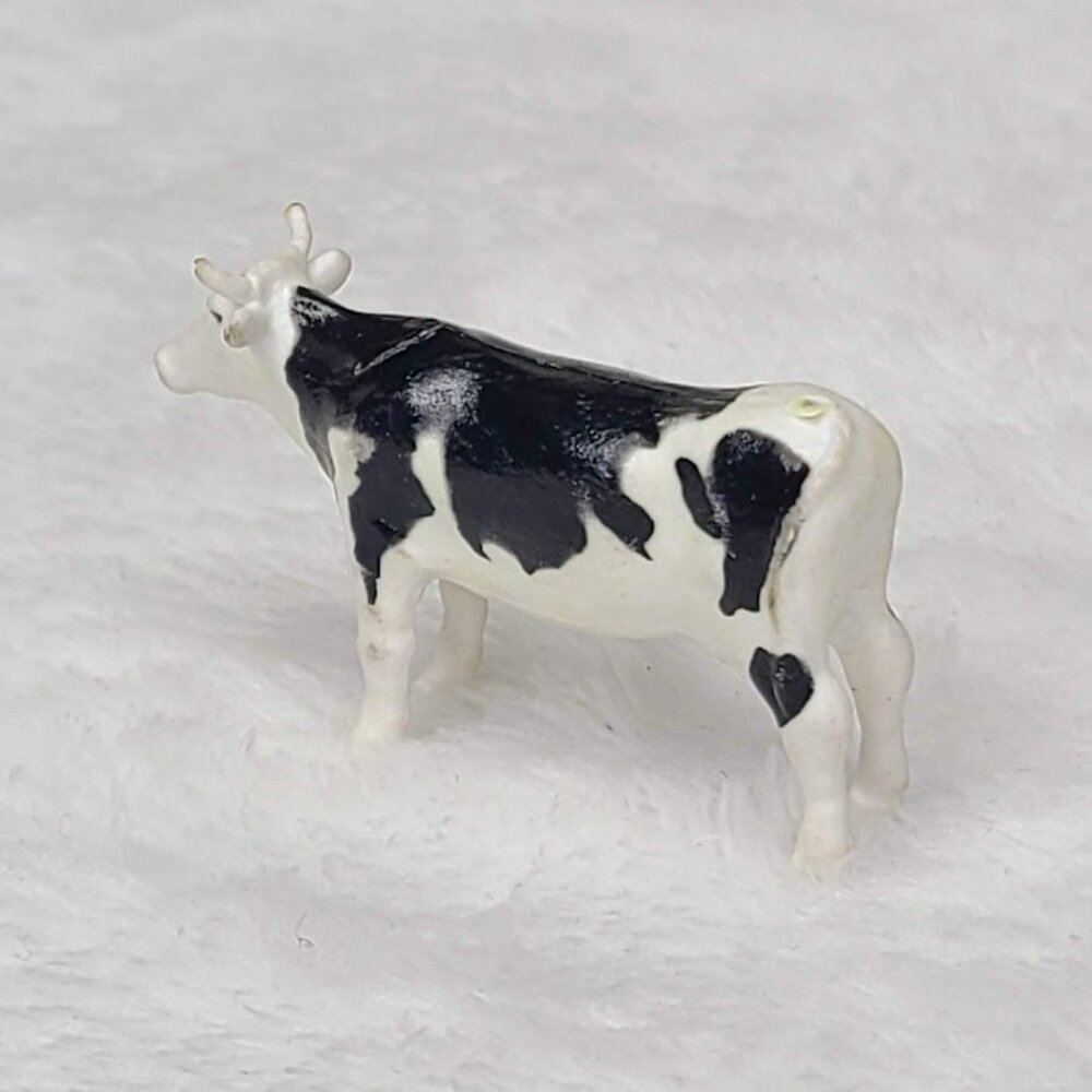 Cow Plastic Toy 1" Black and White Holstein Milk Cow Farm Animal Single - Picture 4 of 9